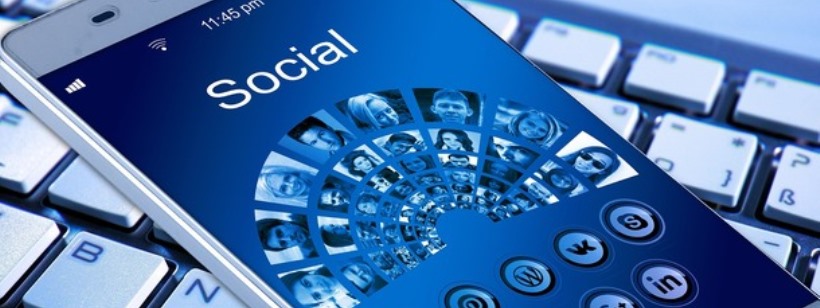 Социальные сети