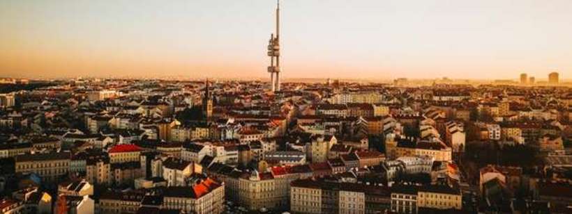 Жижковская телебашня