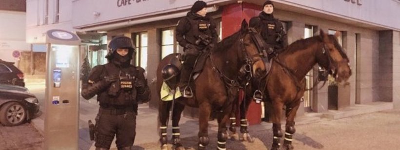 Троеборье, Конный спорт