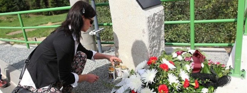 Зрицены сильного моста ве Вилемове