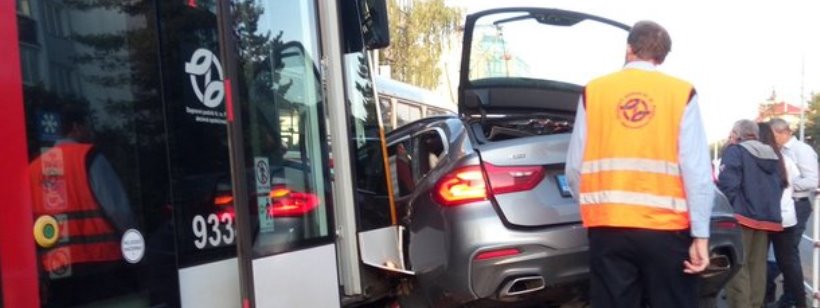 Трамвай, Минивэн