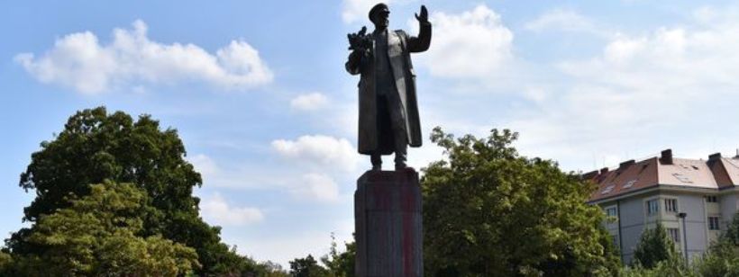 Памятник Ивану Коневу