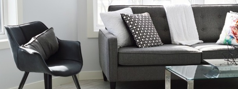 Гостиная, Стол