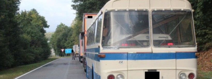 Автобус, Автомобиль