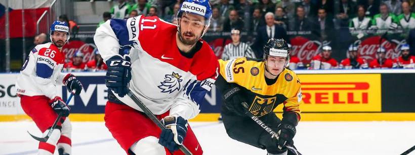 Хоккей с шайбой