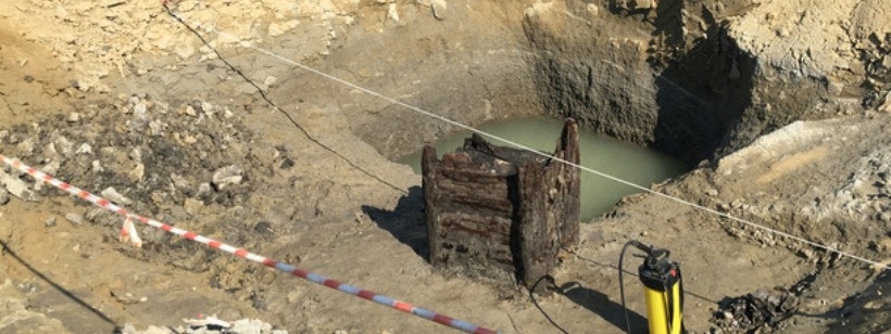 Колодец, Дерево