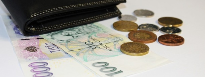 Деньги, Валюта