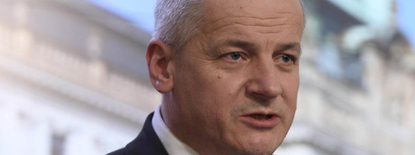 Роман Примула