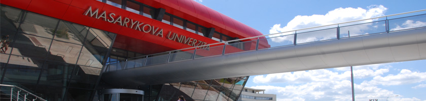 Вход в главный корпус Масарикова университета в Брно, Чехия